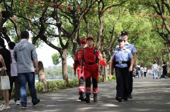 <b><b>安徽铜陵：热闹景区的“安然暗码”</b></b>